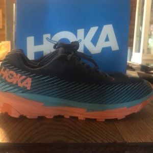 Women’s HOKA shoes Torrent 2